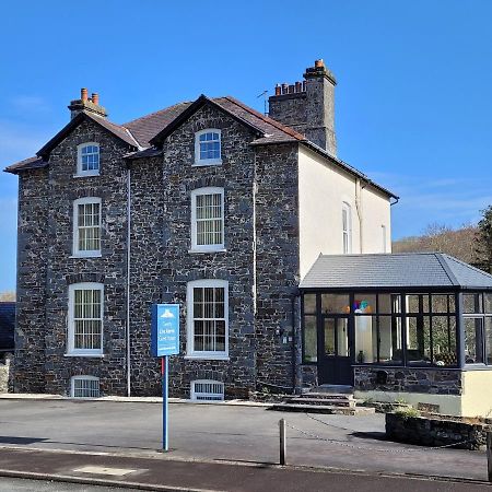 Llys Bach Apartment At Llys Aeron Aberaeron Exterior photo