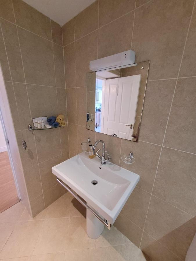 Llys Bach Apartment At Llys Aeron Aberaeron Exterior photo